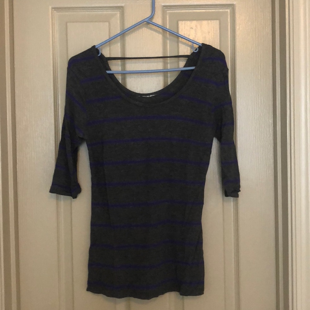 1/4 sleeve top